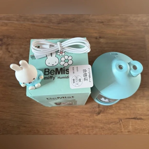 MIFFY-Imported (NWT) Mini Light Blue Humidifier - Picture 14 of 15
